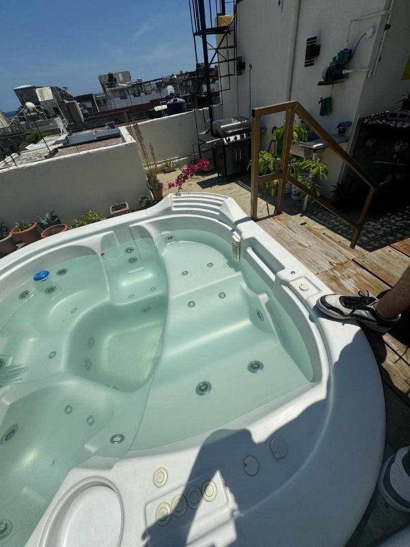 Hot tub on the rooftop terrace
